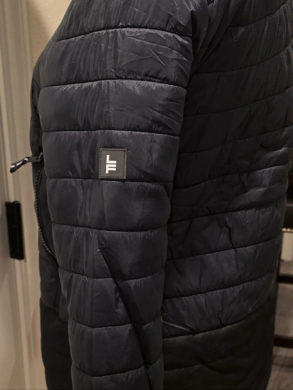 London Fog Kids Reversible Hooded Puffer Jacket Black Sherpa Youth M 10/12 NWT